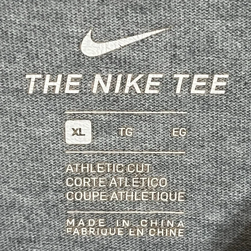 Nike Long Sleeve T-shirt Michigan State University Spartans Women's Size‎ XL